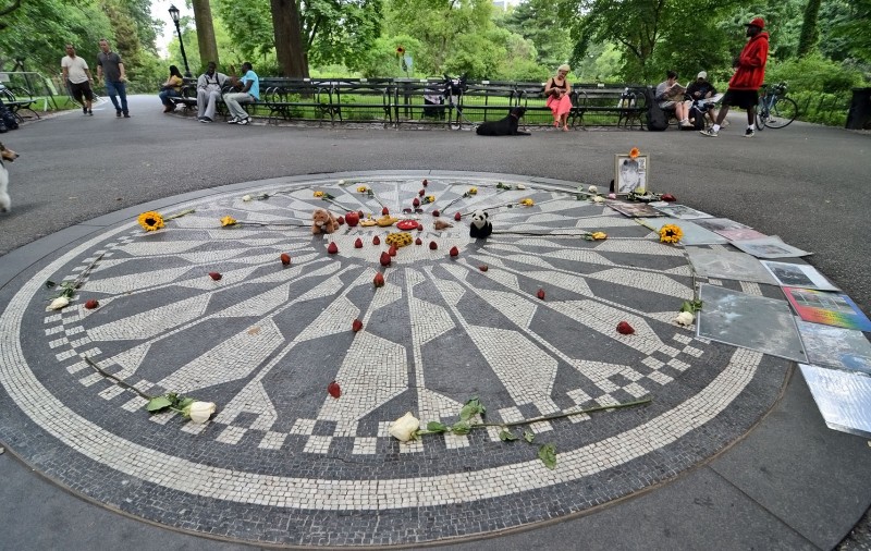 Strawberry Fields Memorial | Central Park | Nova York, Estados Unidos