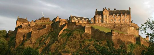 Castelos feudais na Escócia