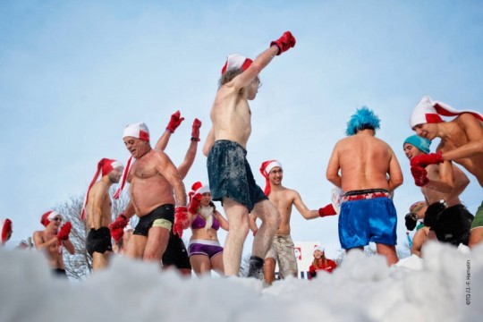 Carnaval no Canadá com neve e muita animação