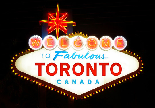 Conheça 5 dicas para quem quer morar em Toronto, Canadá.