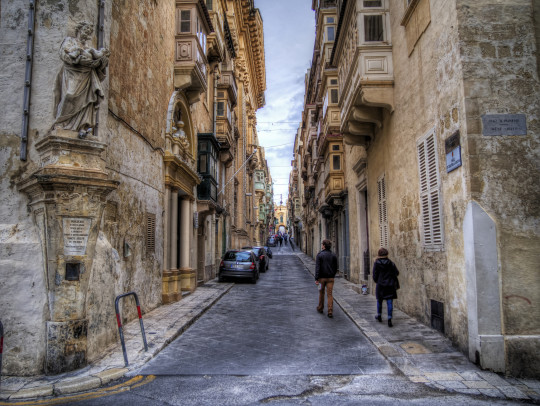 Visto de estudante em Malta: lista de documentos para permanecer por mais de 90 dias